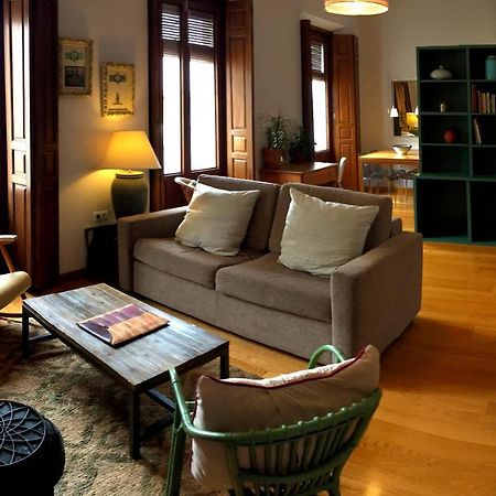 19Th Century Sevillian Apartment Sevilla Eksteriør billede